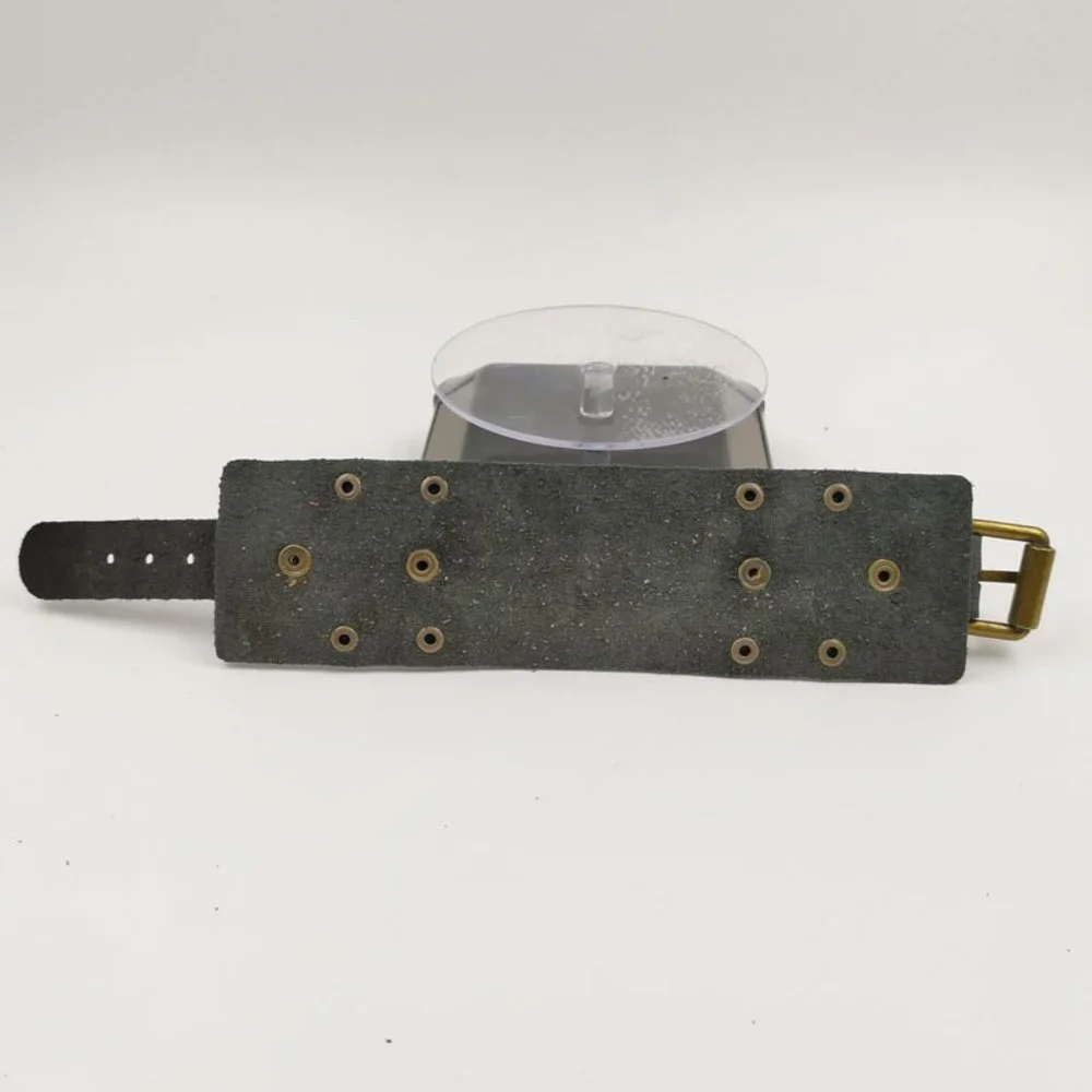 ✨✨BRAND NEW Punk Style Vintage Leather Men's Watch - Picture 4 of 5